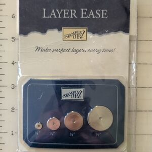 Layer Ease by. Stamp'Up NIP